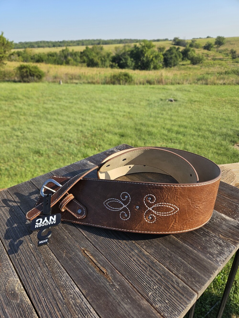 Madewell Brown Leather Men's Belt with White Decorative Stitching